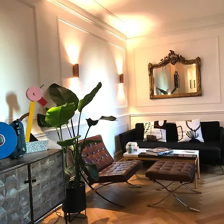 Montmartre Parisian - Full 51 M2