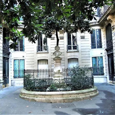 Montmartre Parisian - Full 51 M2 * Paris