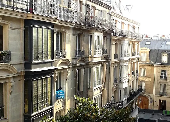 Montmartre Parisian - Full 51 M2